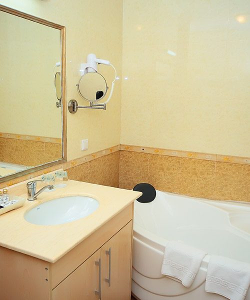 Family-bathroom